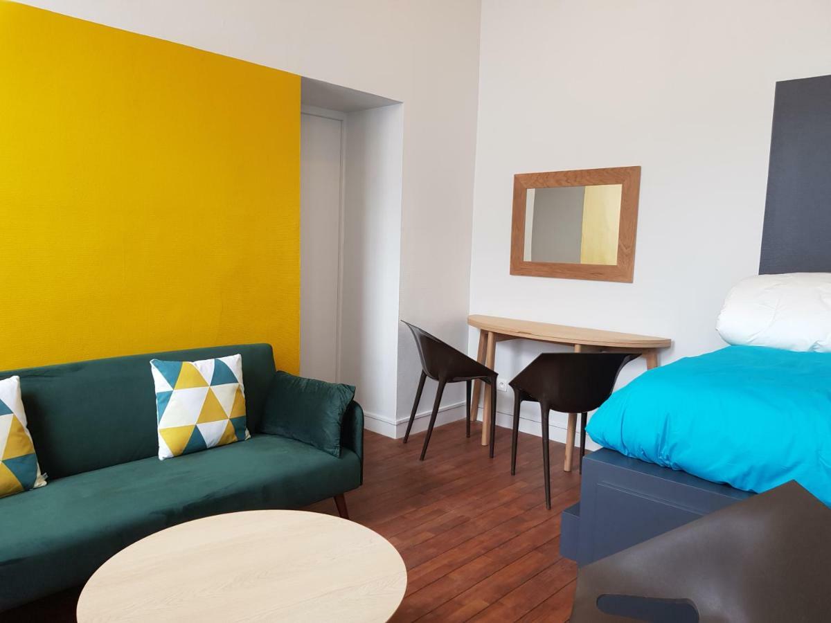 Préférence - Hypercentre Avec Parking Privé Gratuit Et Lit Queen Size Appartement Poitiers